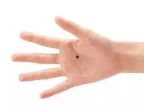 女人身上的8種福痣5種禍痣 女人身上的8種福痣5種禍痣