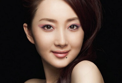 女人嘴巴周圍的痣圖解 女人嘴巴周圍的痣圖解